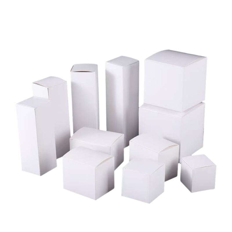 Boîte d'emballage en carton blanc vierge